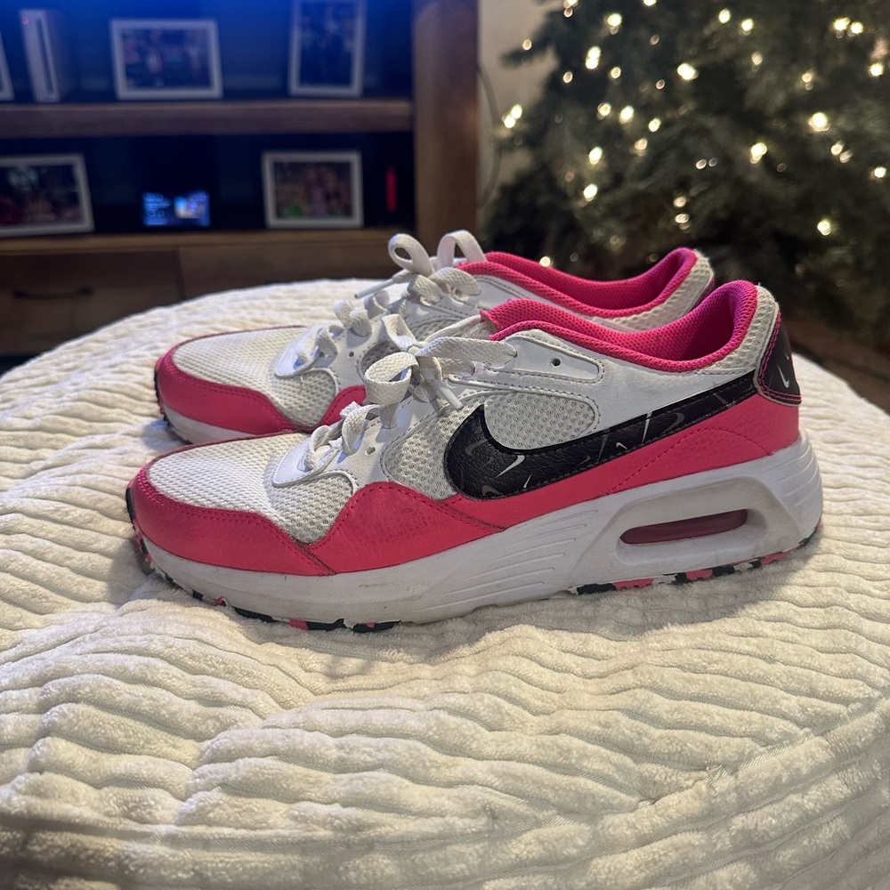 Nike White and Pink Sneakers